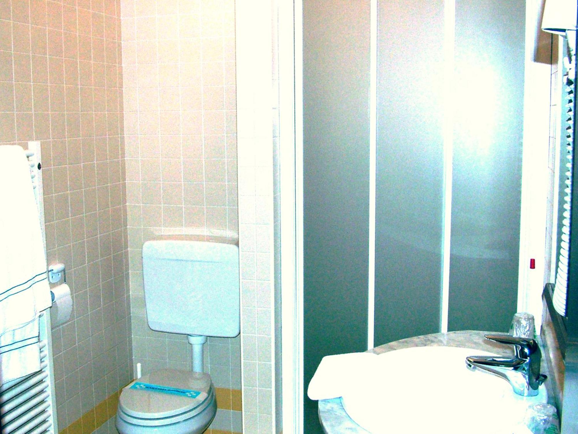 Albergo Roma Tolmezzo Pokoj fotografie